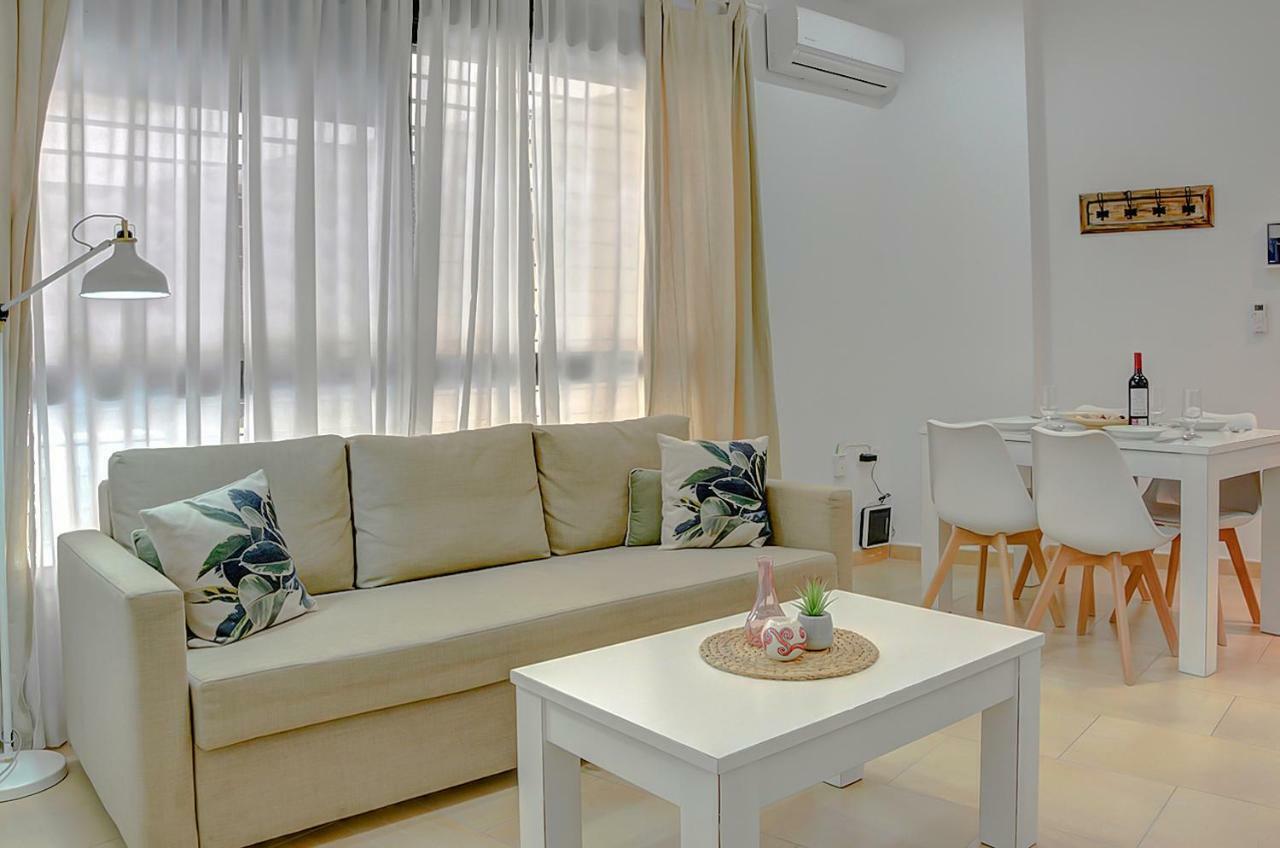 Apartamento San Julian Sewilla Zewnętrze zdjęcie